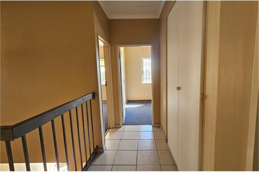 3 Bedroom Property for Sale in Zwartkop Gauteng