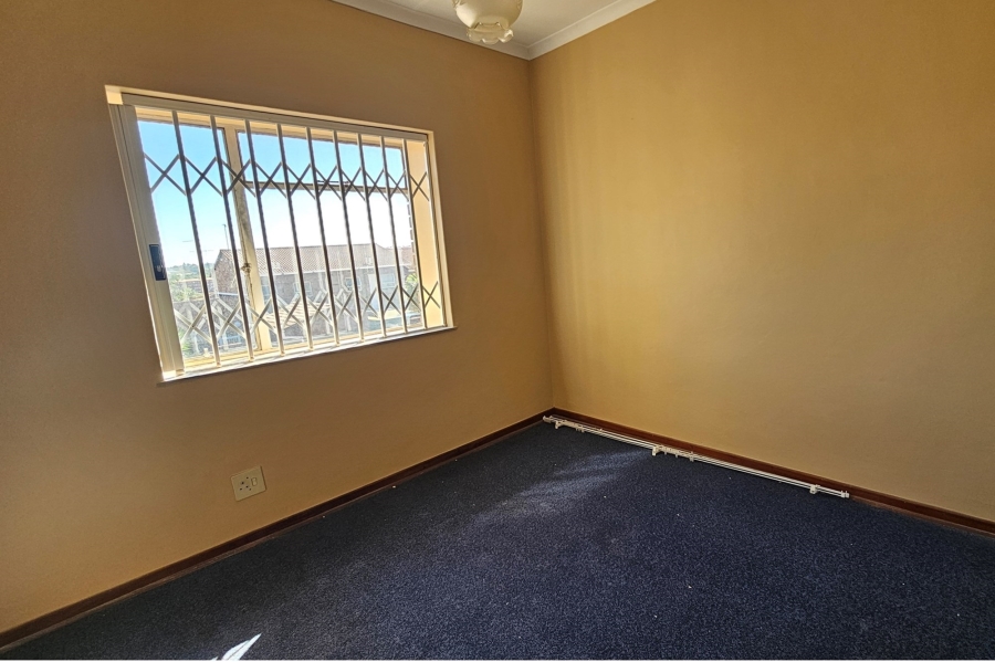 3 Bedroom Property for Sale in Zwartkop Gauteng
