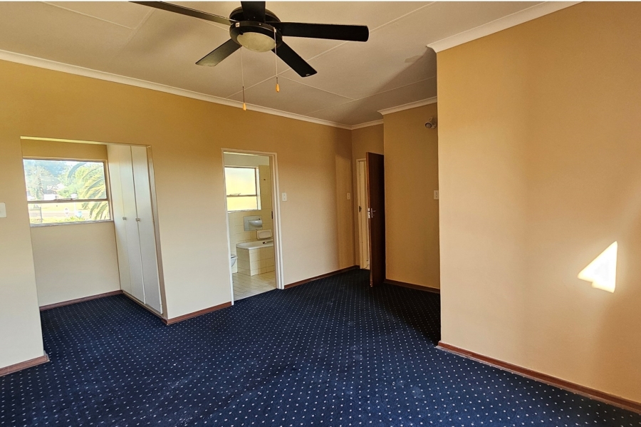3 Bedroom Property for Sale in Zwartkop Gauteng