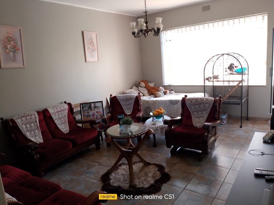 1 Bedroom Property for Sale in Lambton Gauteng