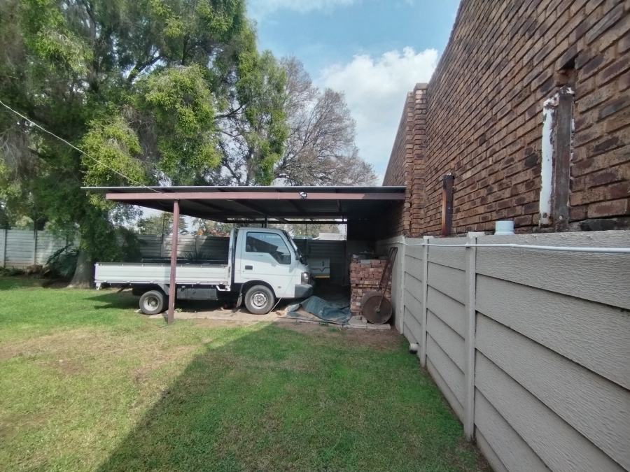 4 Bedroom Property for Sale in Van Dyk Park Gauteng
