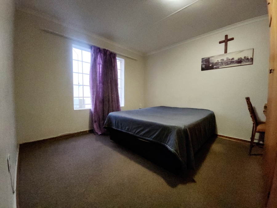 3 Bedroom Property for Sale in Radiokop Gauteng