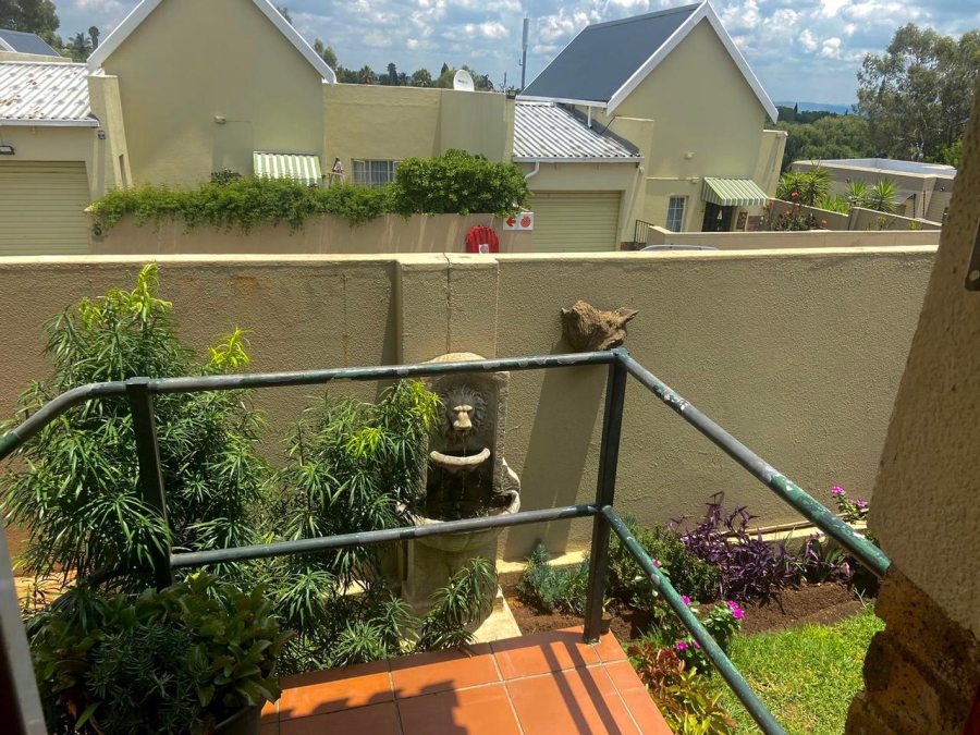 3 Bedroom Property for Sale in Radiokop Gauteng