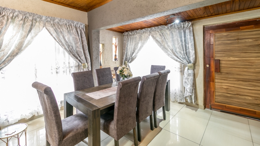3 Bedroom Property for Sale in South Hills Gauteng