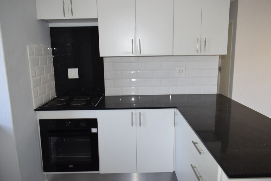 2 Bedroom Property for Sale in Beyers Park Gauteng