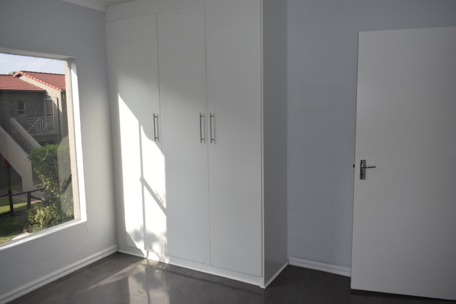 2 Bedroom Property for Sale in Beyers Park Gauteng