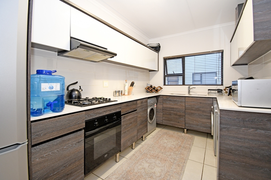 3 Bedroom Property for Sale in Greenstone Hill Gauteng