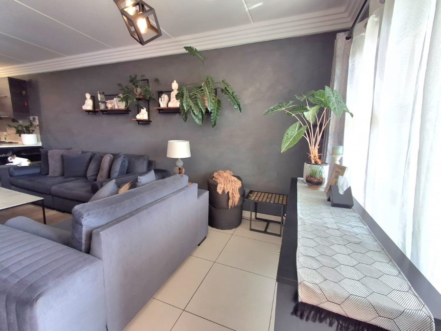 3 Bedroom Property for Sale in Eveleigh Gauteng