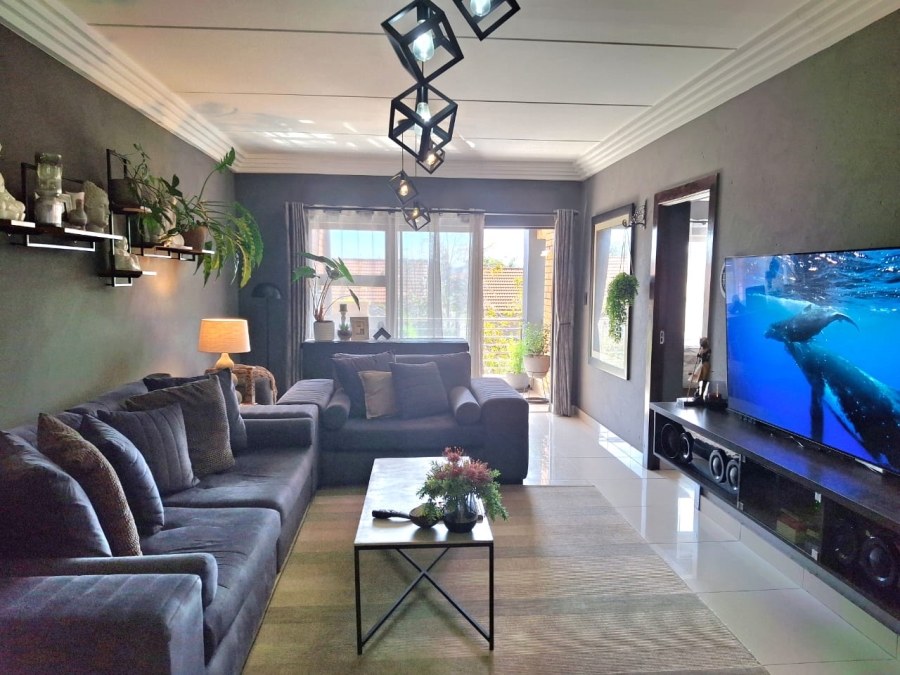 3 Bedroom Property for Sale in Eveleigh Gauteng