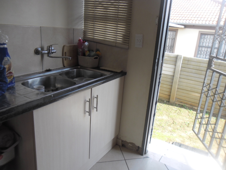 2 Bedroom Property for Sale in Witpoortjie Gauteng