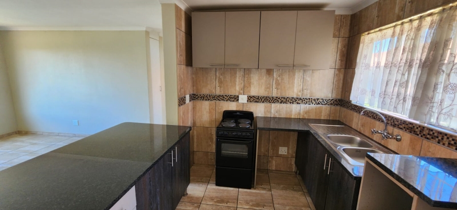 2 Bedroom Property for Sale in Glen Marais Gauteng