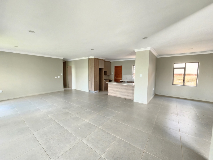 3 Bedroom Property for Sale in Waterkloof Marina Retirement Estate Gauteng