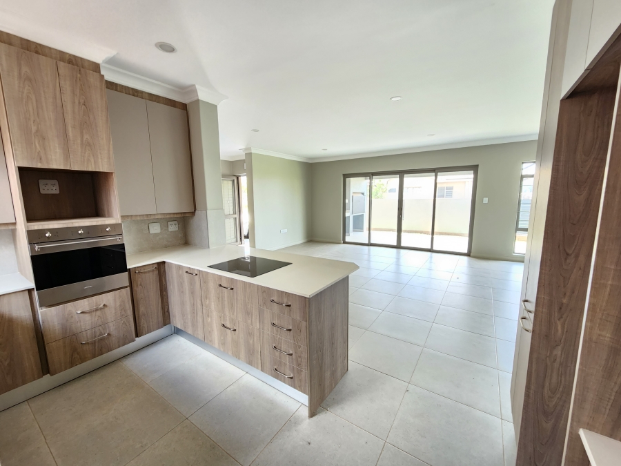 3 Bedroom Property for Sale in Waterkloof Marina Retirement Estate Gauteng