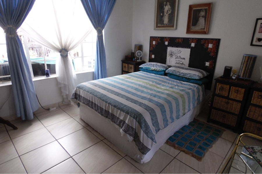 To Let 3 Bedroom Property for Rent in Mulbarton Gauteng