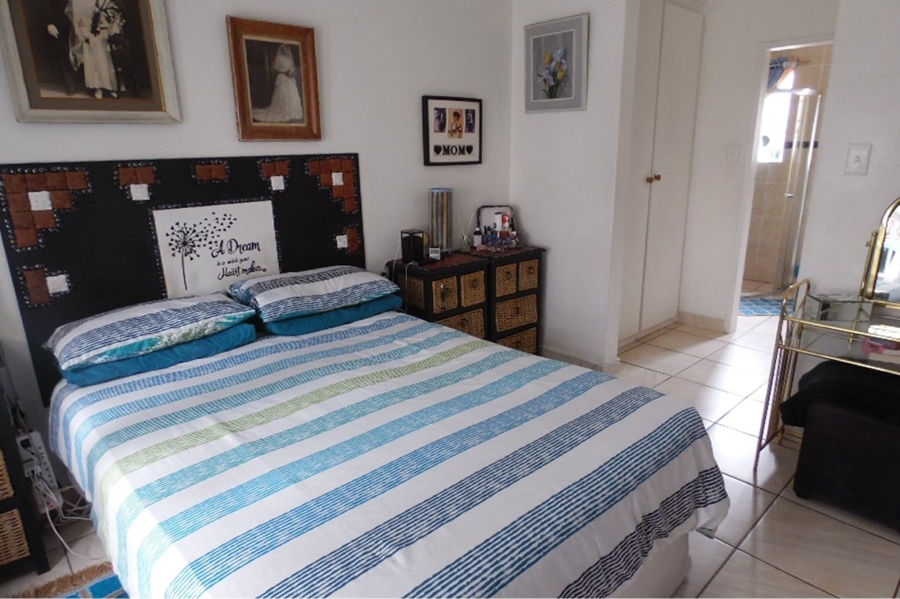 To Let 3 Bedroom Property for Rent in Mulbarton Gauteng