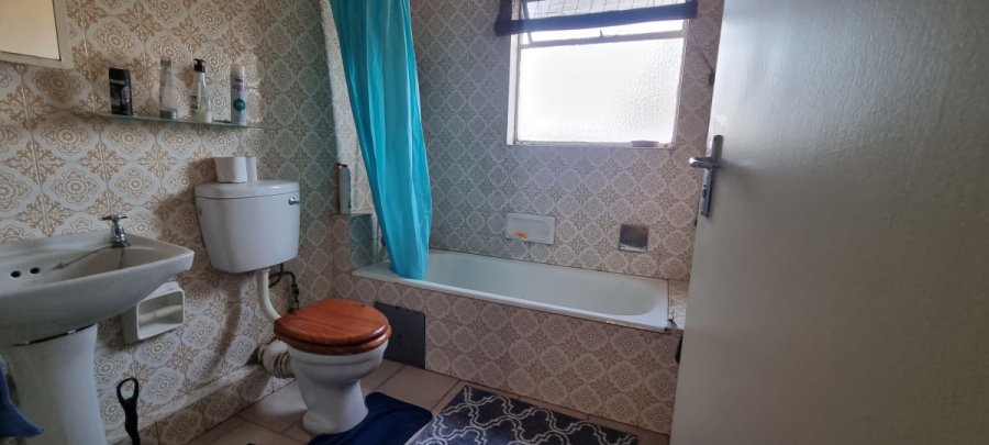 2 Bedroom Property for Sale in Eastleigh Gauteng