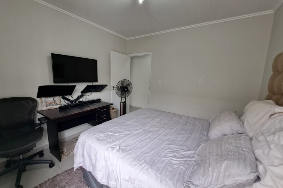 To Let 4 Bedroom Property for Rent in Broadacres Gauteng