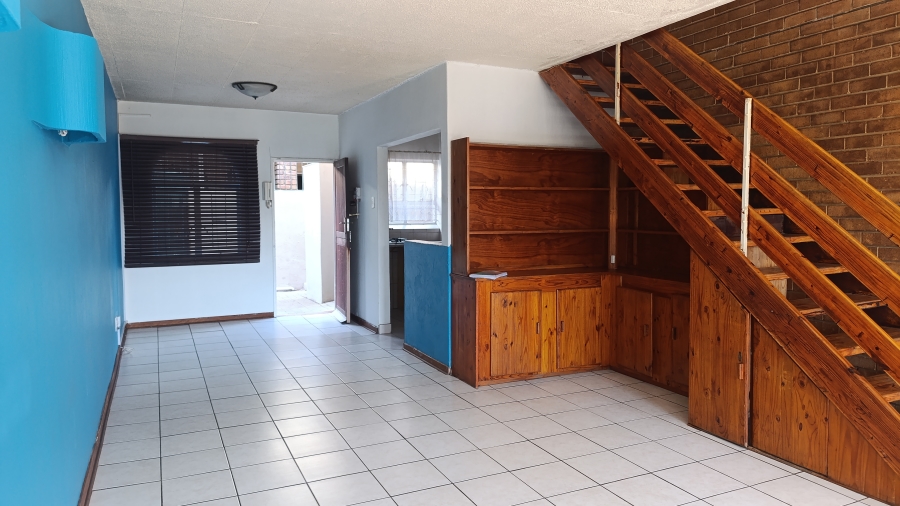 2 Bedroom Property for Sale in Rietfontein Gauteng