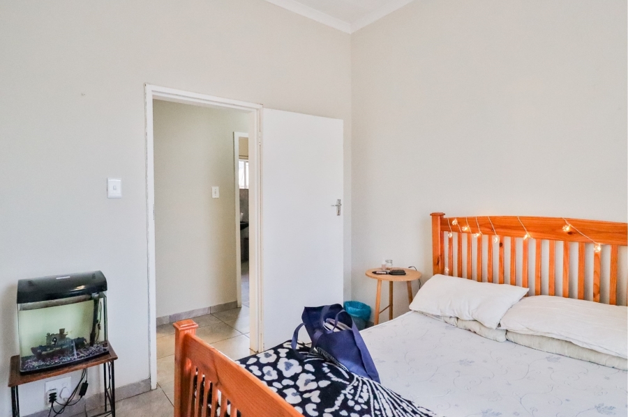 6 Bedroom Property for Sale in Wierda Park Gauteng