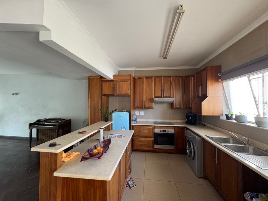 2 Bedroom Property for Sale in Illovo Gauteng