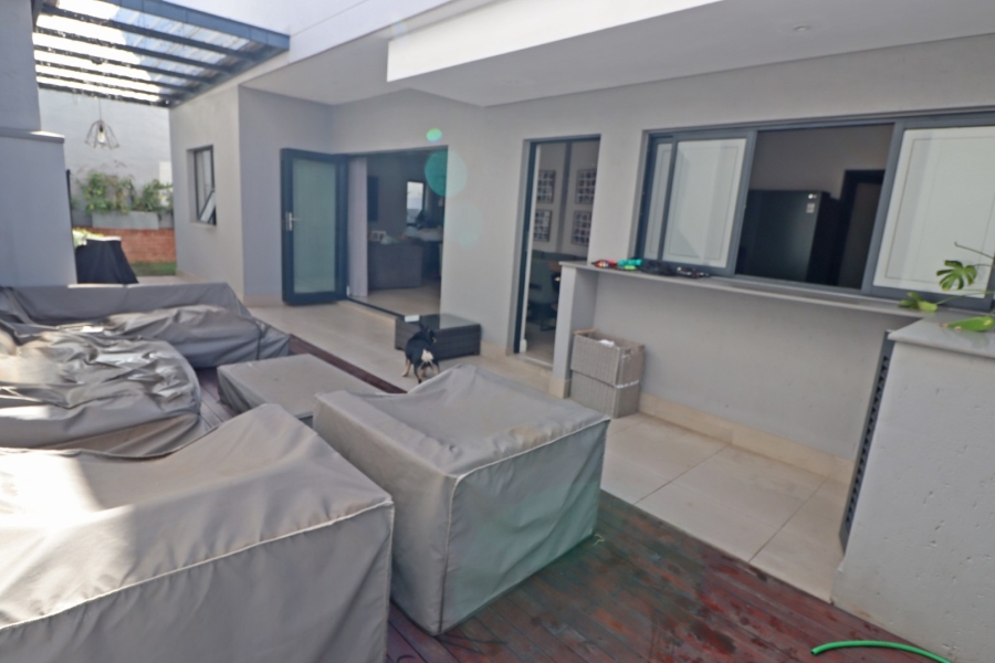 To Let 3 Bedroom Property for Rent in Bryanston Gauteng