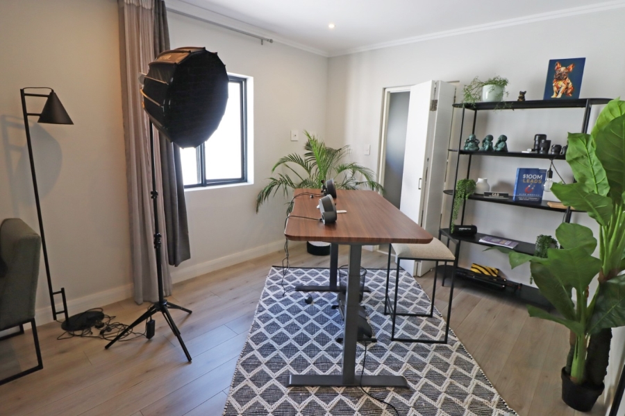 To Let 3 Bedroom Property for Rent in Bryanston Gauteng