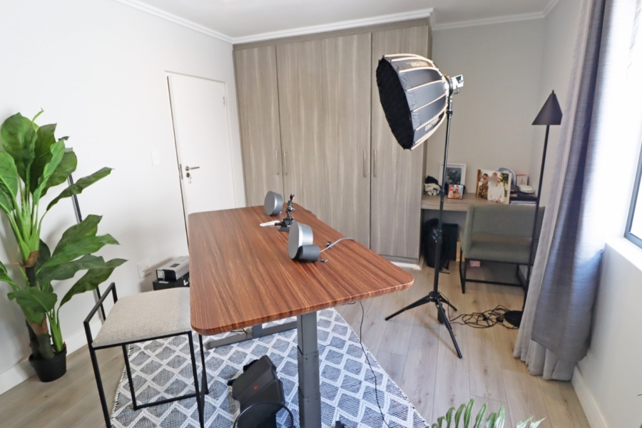 To Let 3 Bedroom Property for Rent in Bryanston Gauteng