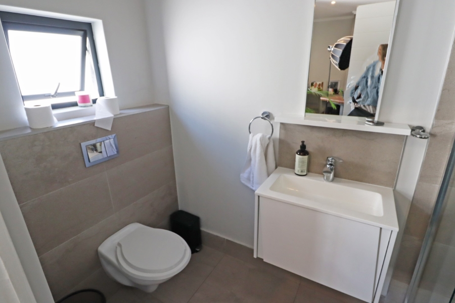 To Let 3 Bedroom Property for Rent in Bryanston Gauteng