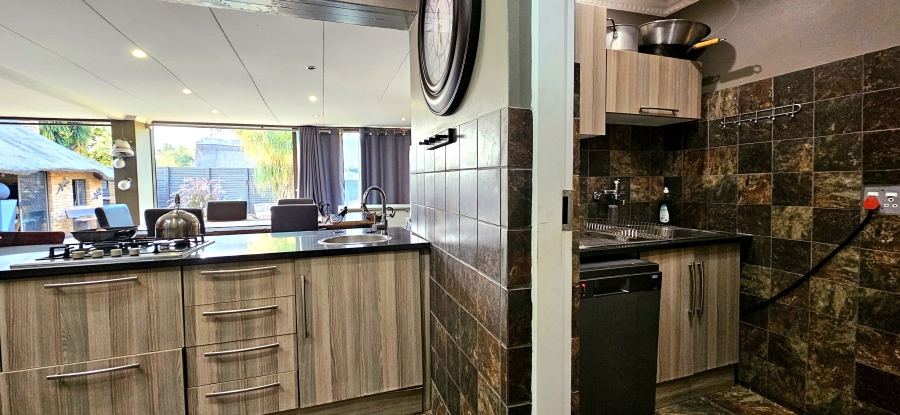 To Let 3 Bedroom Property for Rent in Doornpoort Gauteng