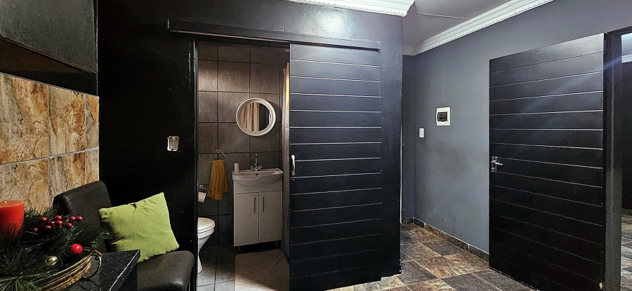 To Let 3 Bedroom Property for Rent in Doornpoort Gauteng