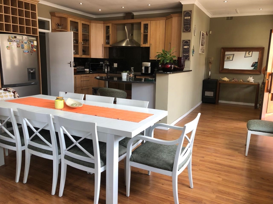 3 Bedroom Property for Sale in Edenvale Central Gauteng