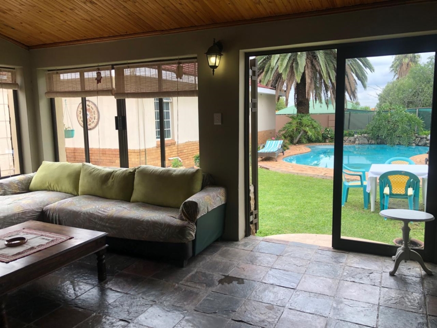 3 Bedroom Property for Sale in Edenvale Central Gauteng