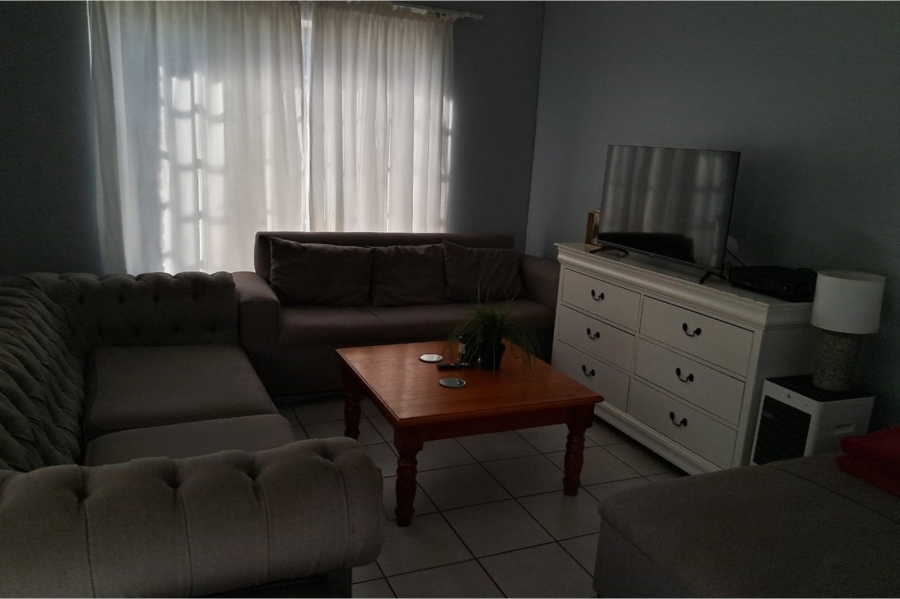 To Let 1 Bedroom Property for Rent in Sinoville Gauteng