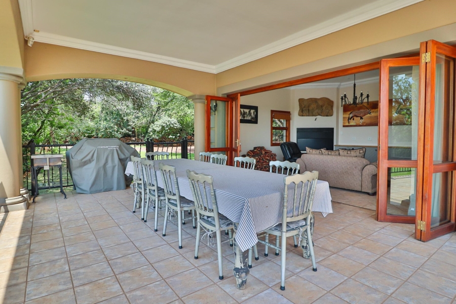 4 Bedroom Property for Sale in Leeuwfontein Gauteng