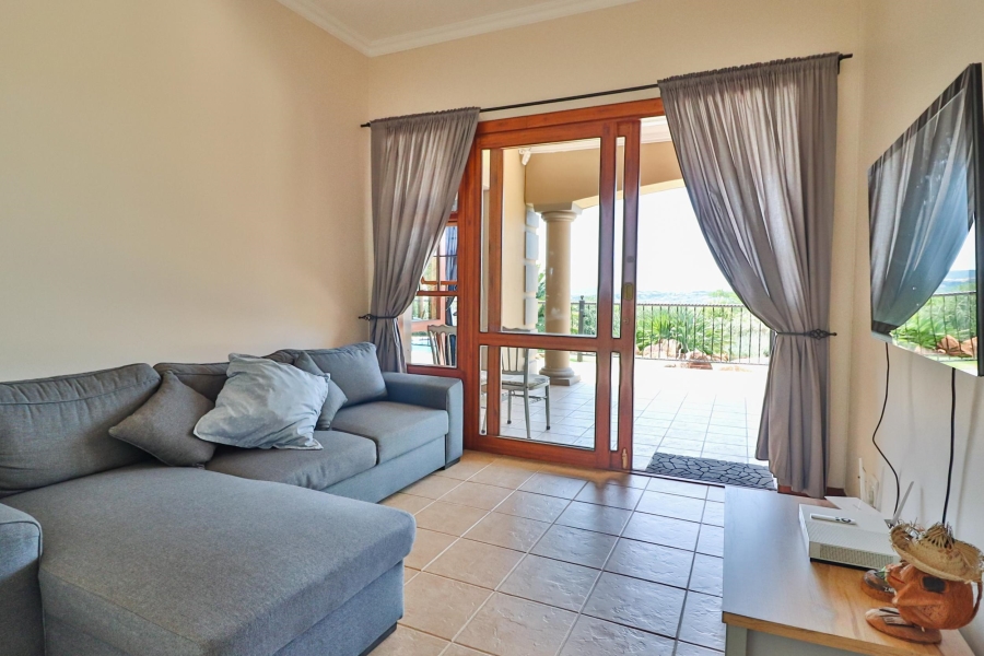 4 Bedroom Property for Sale in Leeuwfontein Gauteng