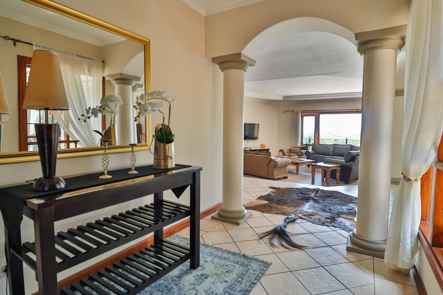 4 Bedroom Property for Sale in Leeuwfontein Gauteng