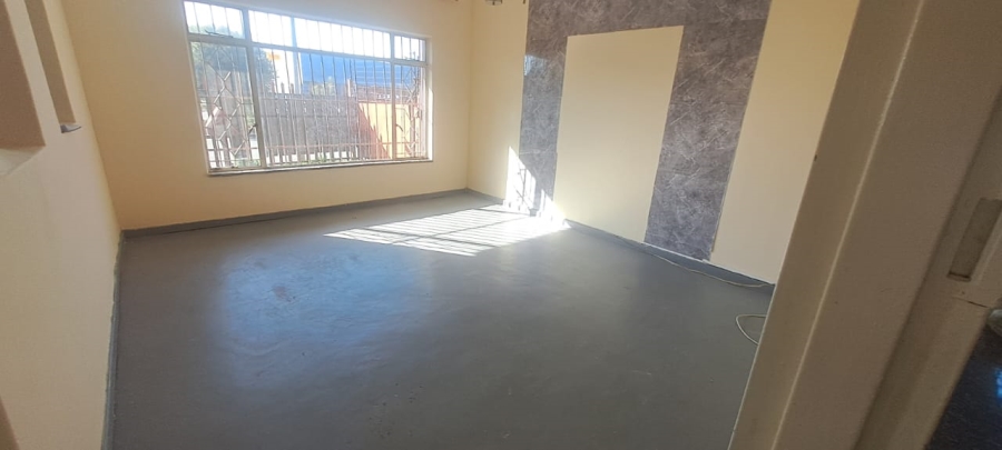 To Let 4 Bedroom Property for Rent in Randgate Gauteng