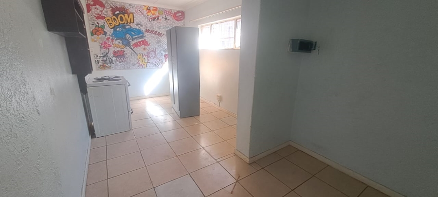 To Let 4 Bedroom Property for Rent in Randgate Gauteng