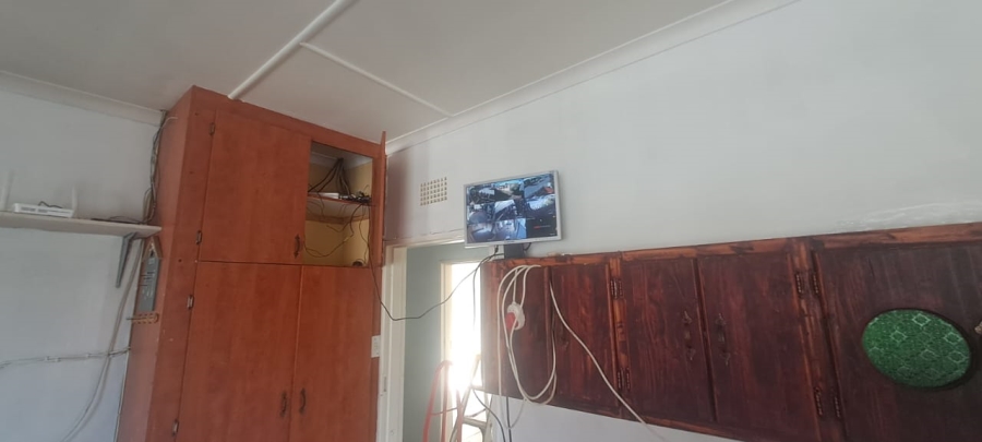 To Let 4 Bedroom Property for Rent in Randgate Gauteng