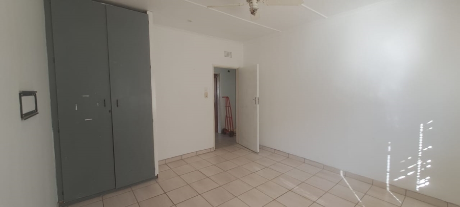 To Let 4 Bedroom Property for Rent in Randgate Gauteng