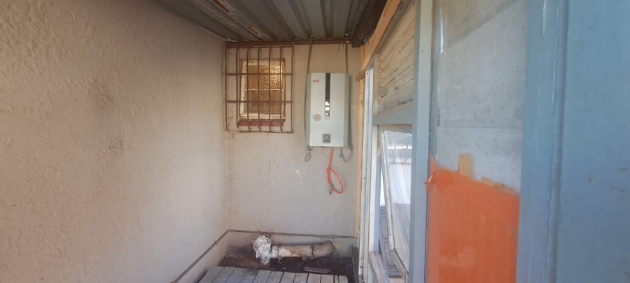 To Let 4 Bedroom Property for Rent in Randgate Gauteng