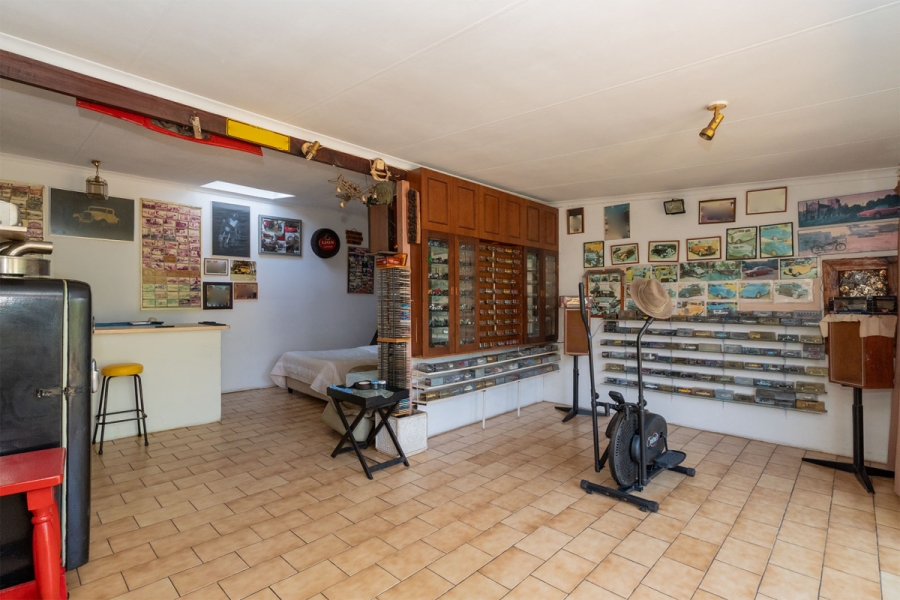 4 Bedroom Property for Sale in Edenvale Central Gauteng