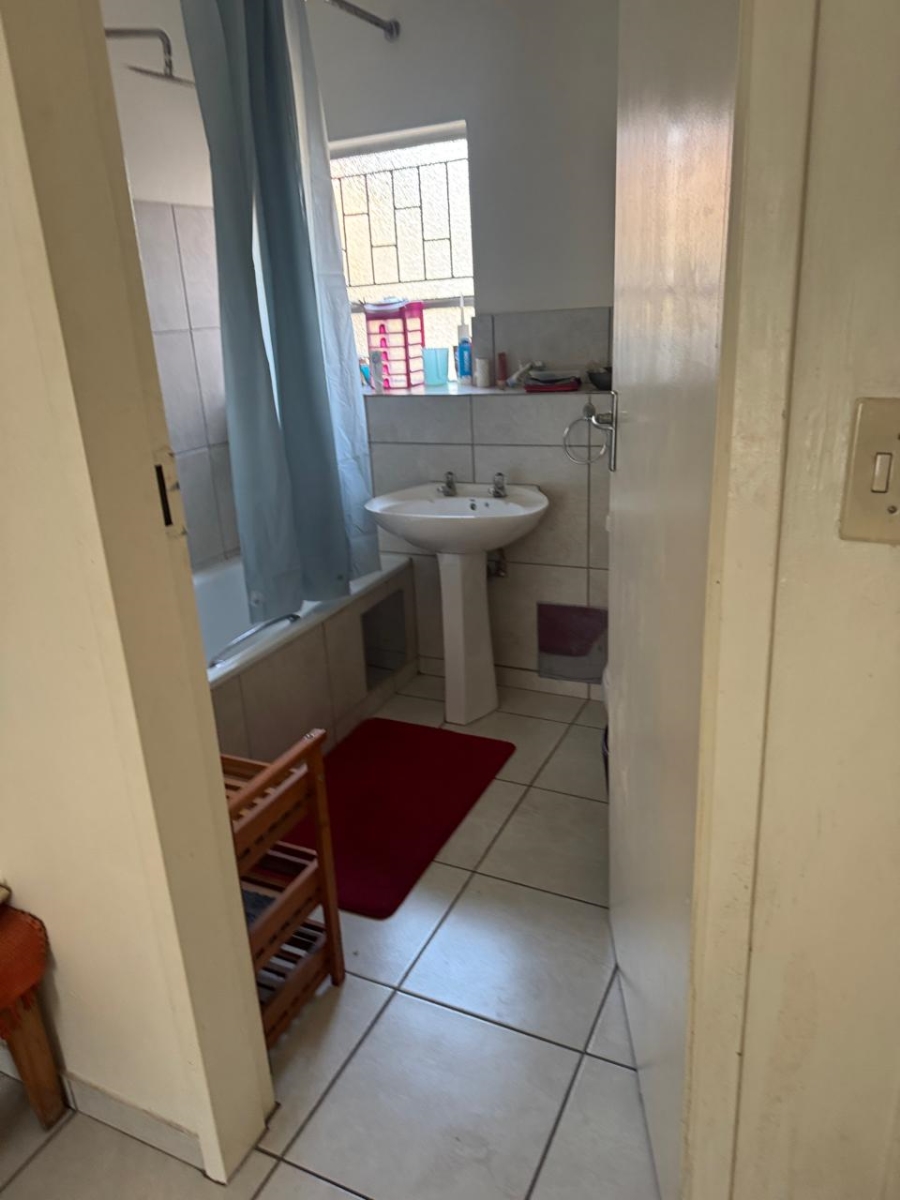 3 Bedroom Property for Sale in Hennopspark Gauteng