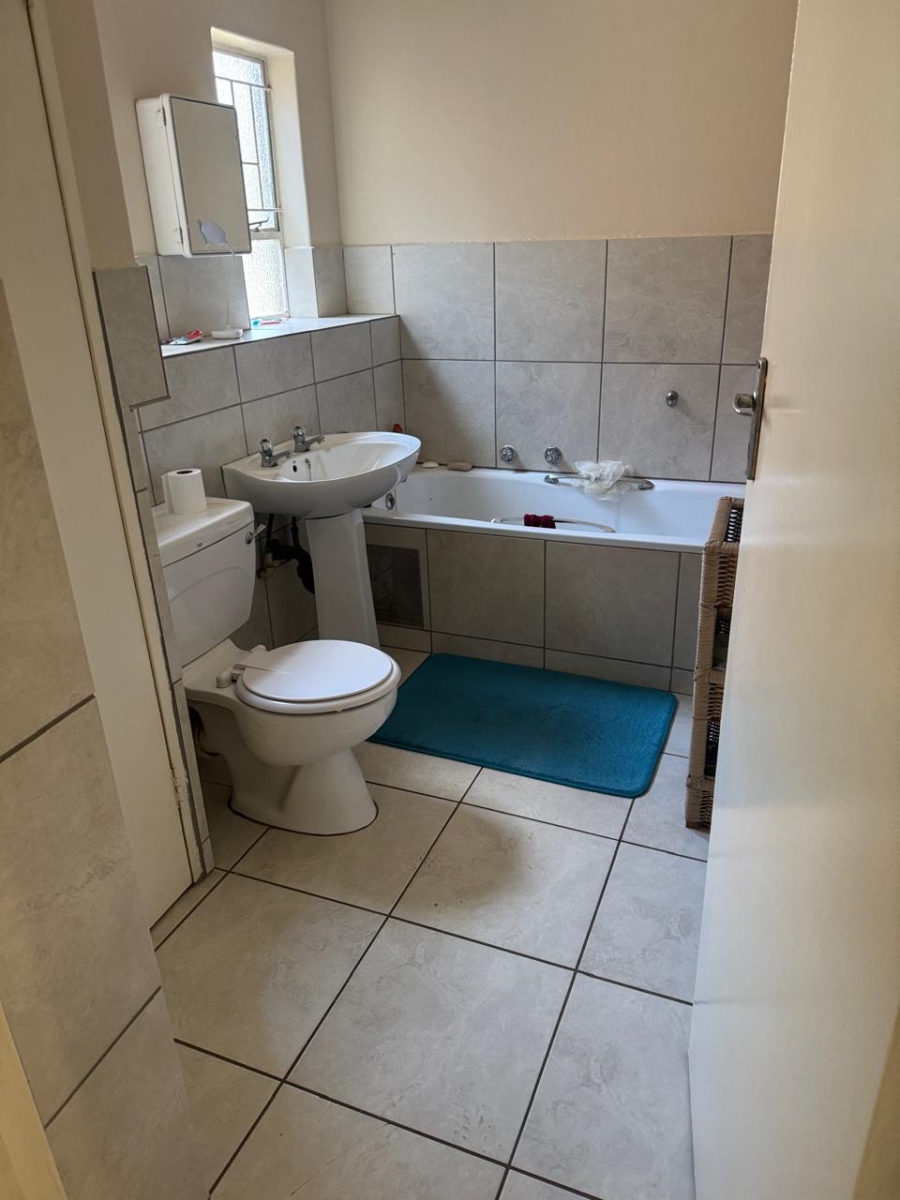 3 Bedroom Property for Sale in Hennopspark Gauteng