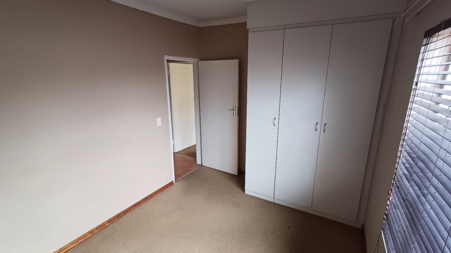 To Let 3 Bedroom Property for Rent in Lyttelton Manor Gauteng