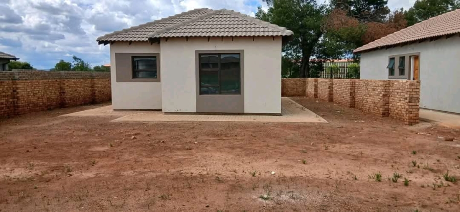 2 Bedroom Property for Sale in Westonaria Gauteng