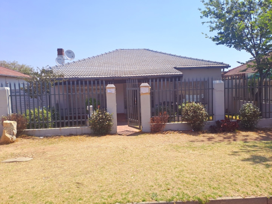 3 Bedroom Property for Sale in Rosettenville Gauteng