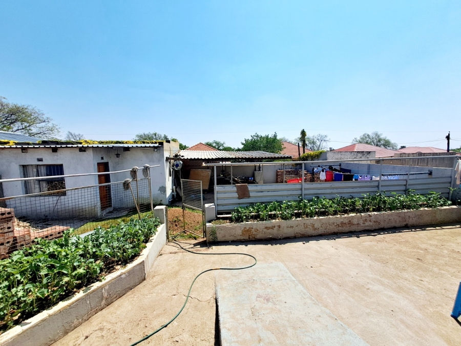 3 Bedroom Property for Sale in Rosettenville Gauteng