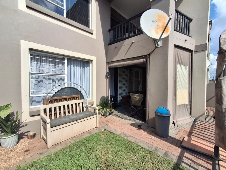 2 Bedroom Property for Sale in Van Dyk Park Gauteng