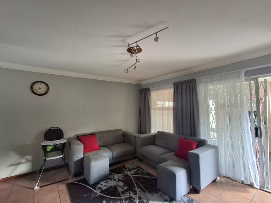2 Bedroom Property for Sale in Van Dyk Park Gauteng